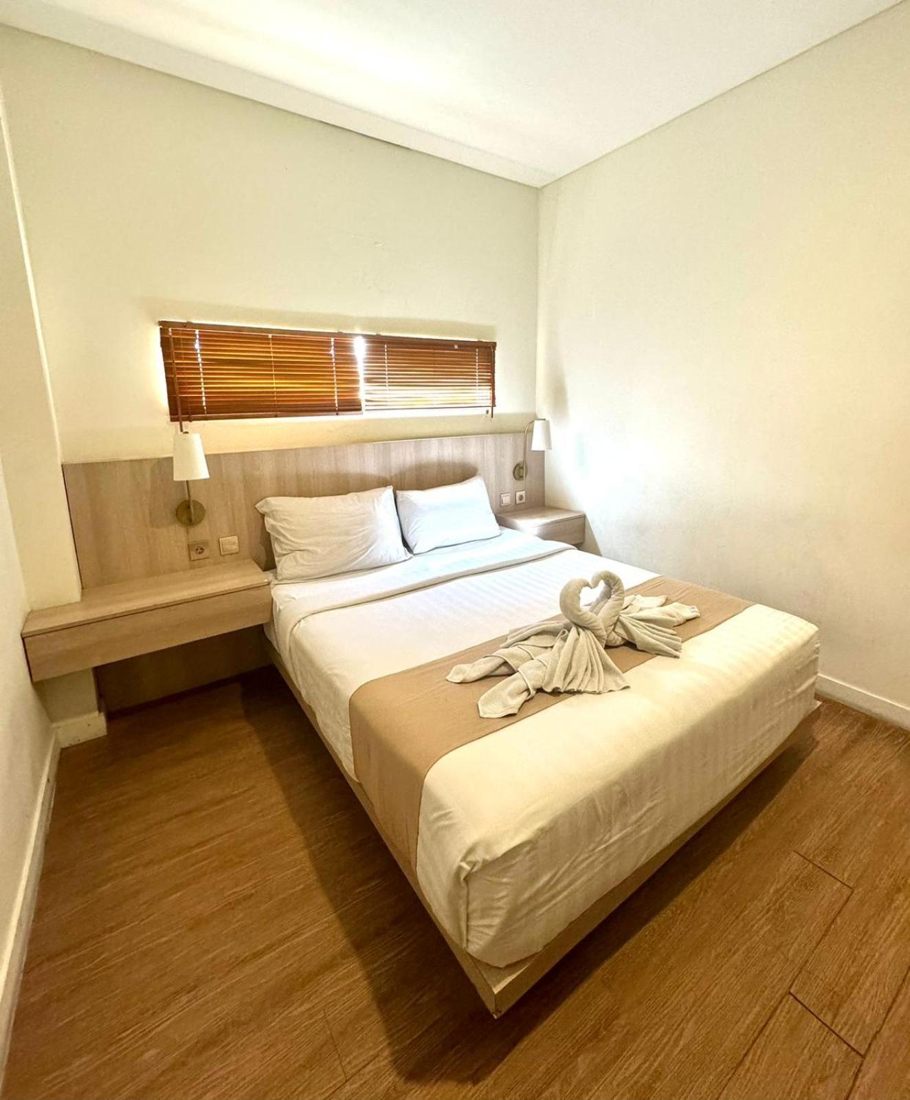 Srikrisna Hotel Seminyak  Bagian luar foto